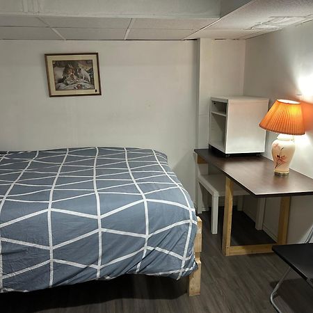 Quiet And Comfortable Homestay Oakville Eksteriør billede