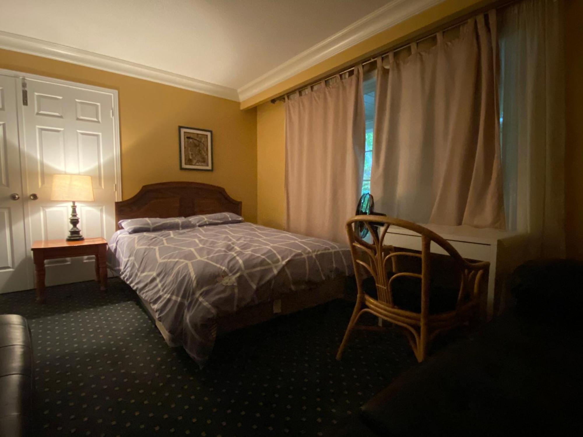 Quiet And Comfortable Homestay Oakville Værelse billede